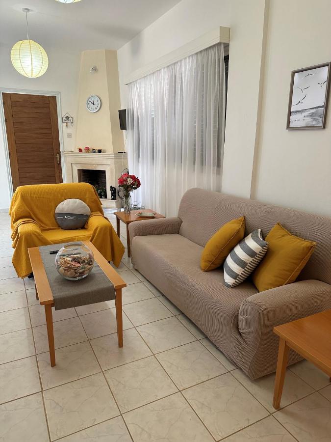 Seaclusion Vacation Villa Pomos Exteriér fotografie